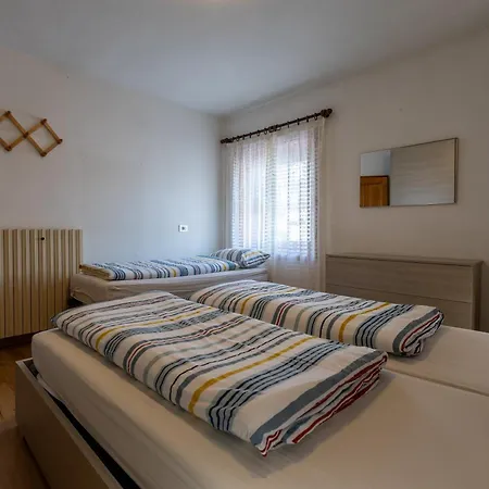 Apartment Laerchenwald - Trepalle *